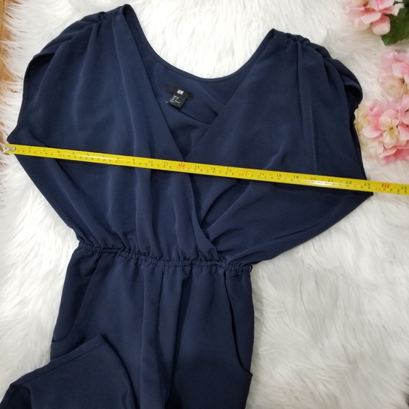 H&M Navy Blue Short Sleeves V Neck Jumpsuit SIZE 2. - Picture 12 of 16